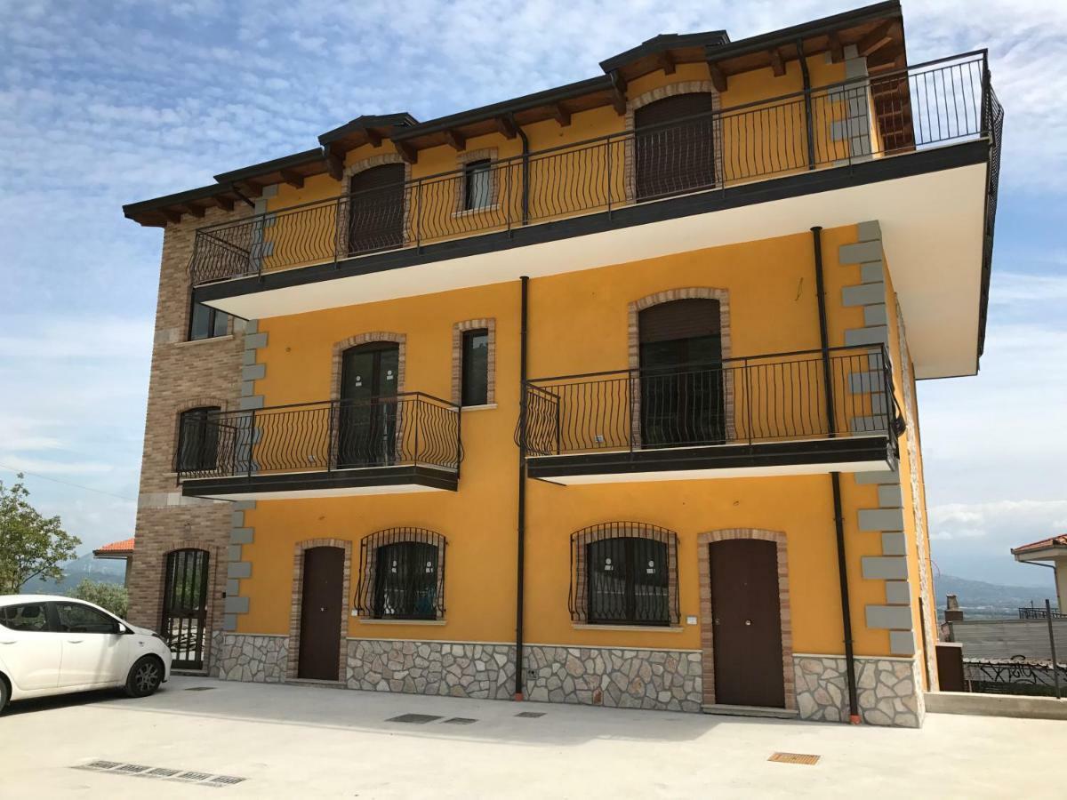 A Casa Di Laura B&B Apartments Campagna Exterior foto